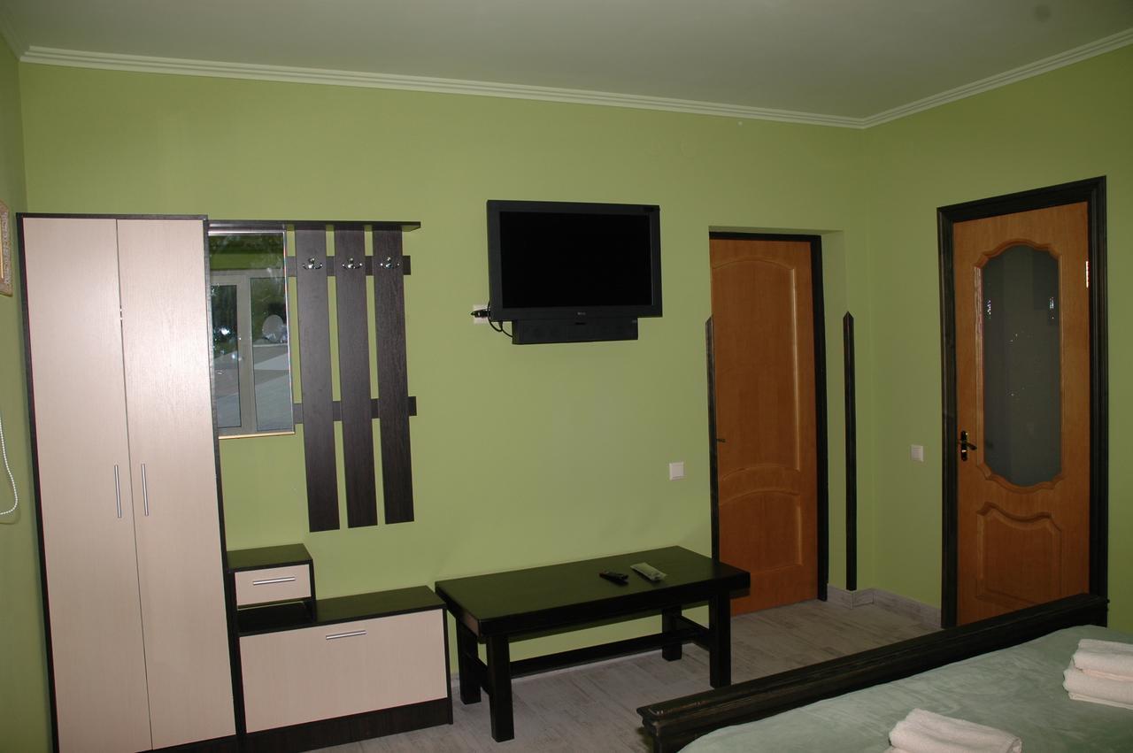 Guest House Lviv Exterior foto