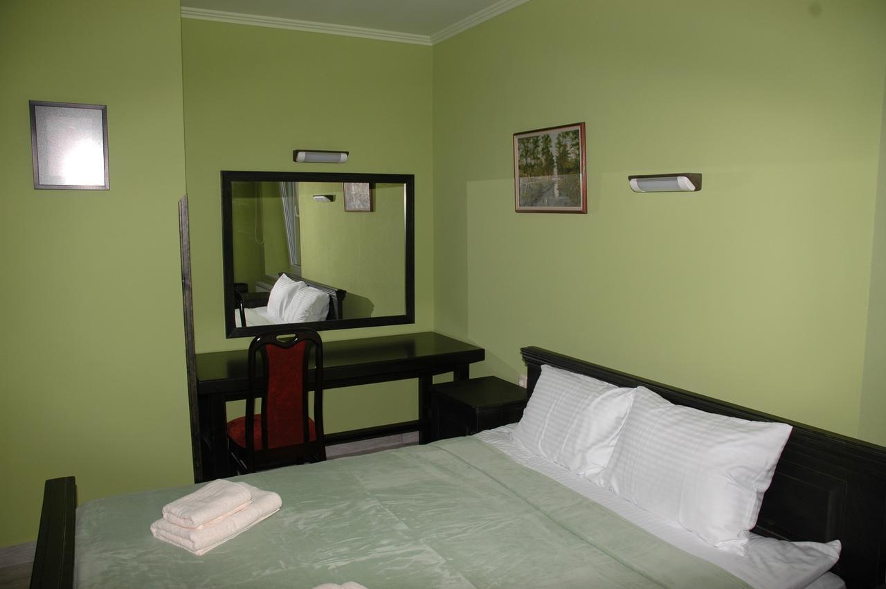 Guest House Lviv Exterior foto