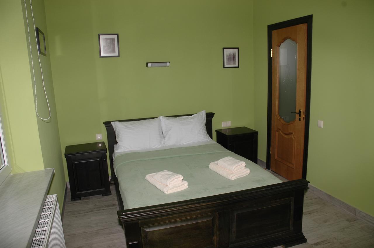 Guest House Lviv Exterior foto