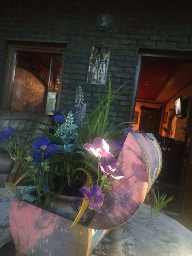 Guest House Lviv Exterior foto