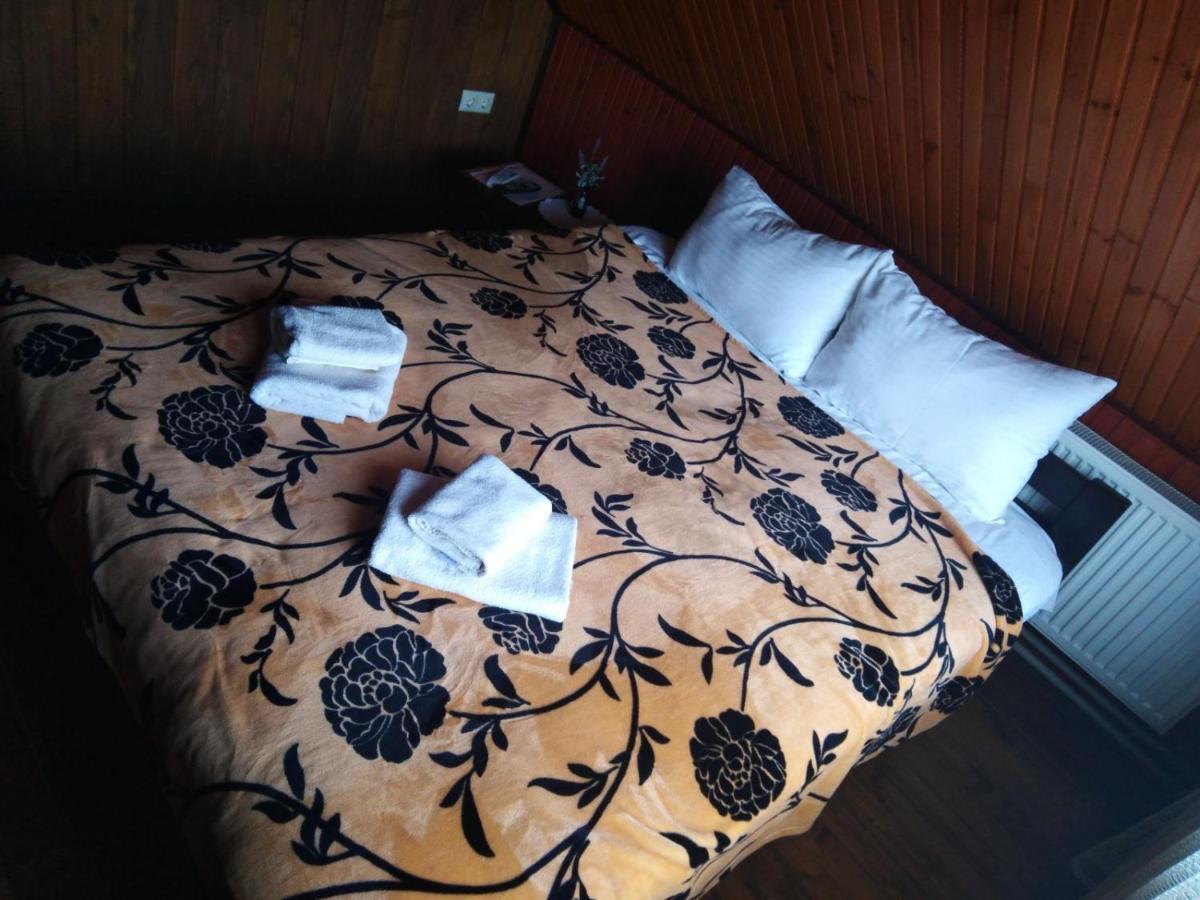 Guest House Lviv Exterior foto