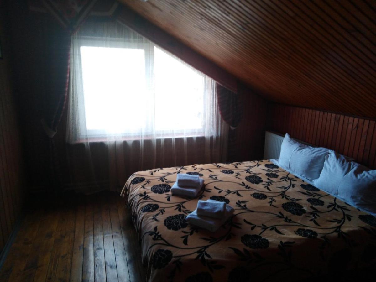 Guest House Lviv Exterior foto