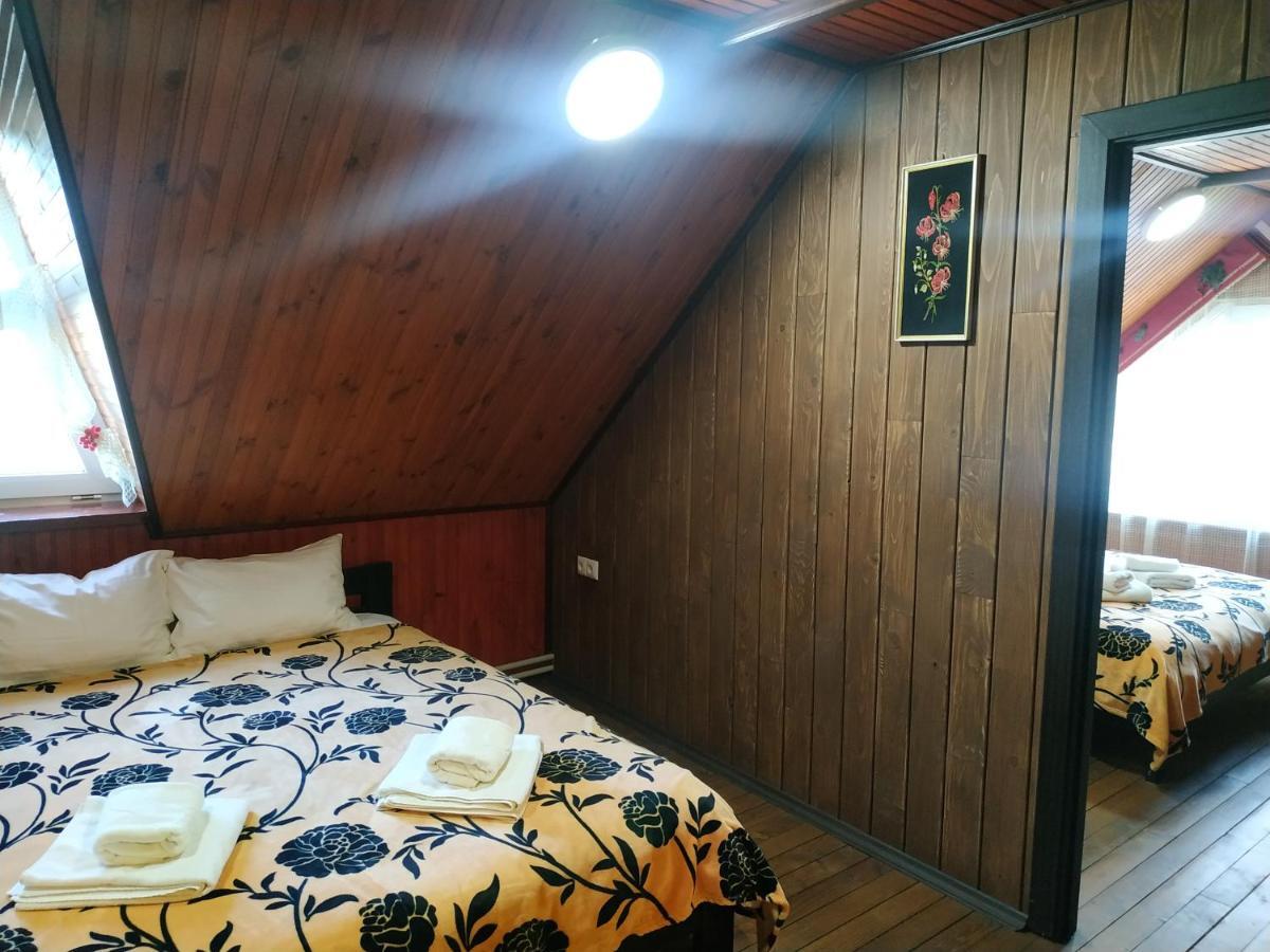 Guest House Lviv Exterior foto
